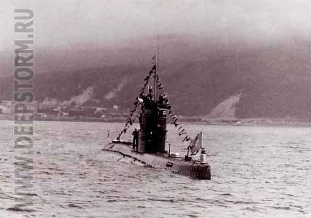 Подводная лодка С-327