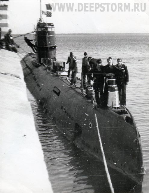Подводная лодка С-381