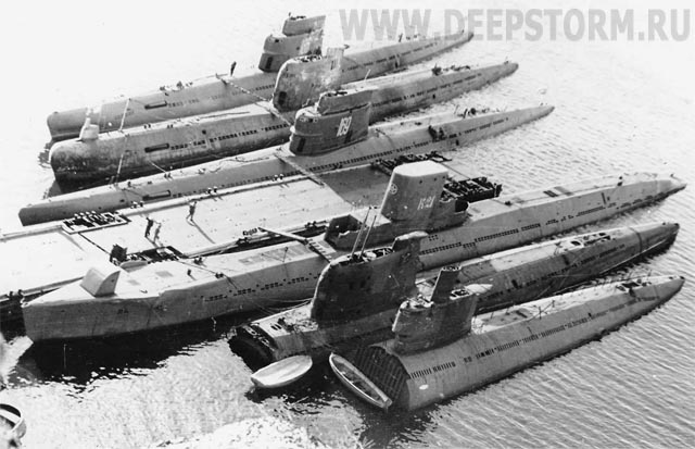 Подводные лодки Б-37 и С-350