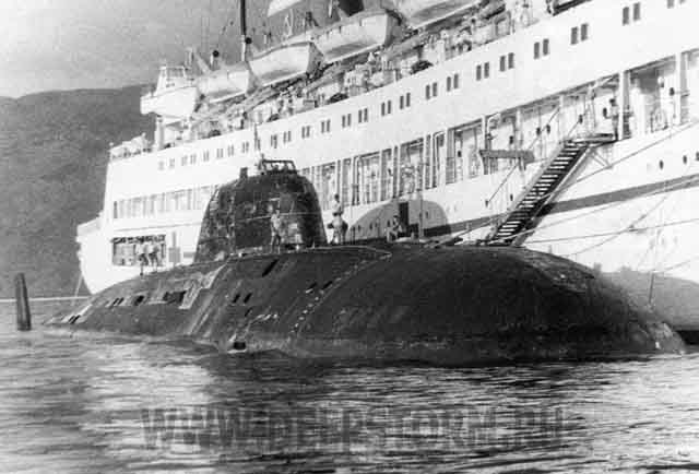 Подводная лодка К-369