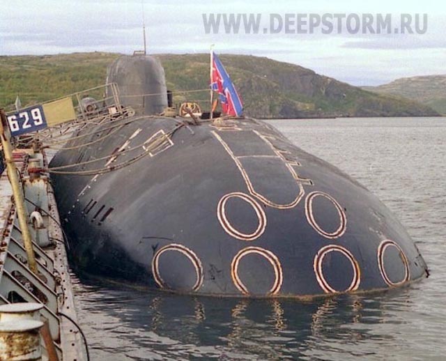 Подводная лодка Б-527